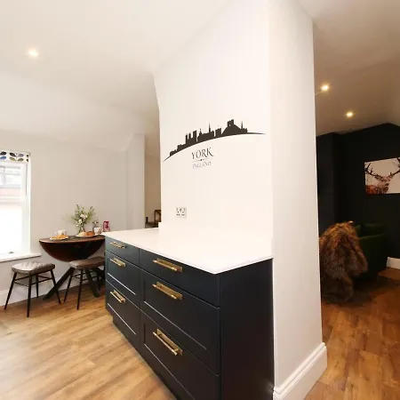 The Holgate Snug Apartmán